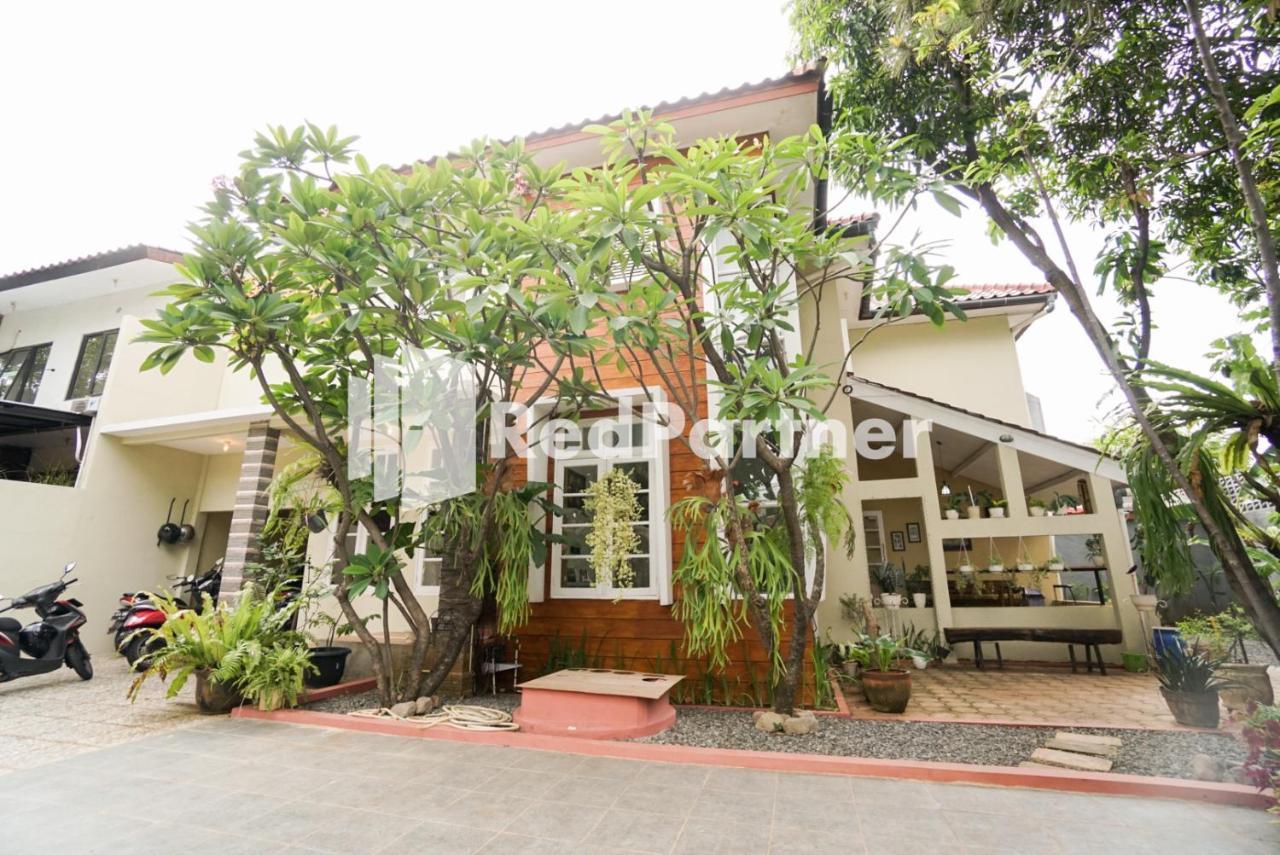 Fazza Syariah Mitra Reddoorz Hotel Jakarta Bagian luar foto